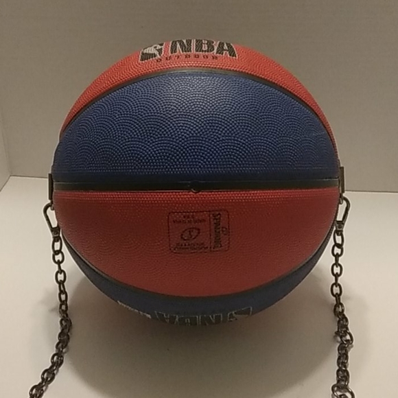 NWT LIMITED EDITION HANDMADE RED & BLUE Basketball Purse 🏀 - Picture 15 of 16
